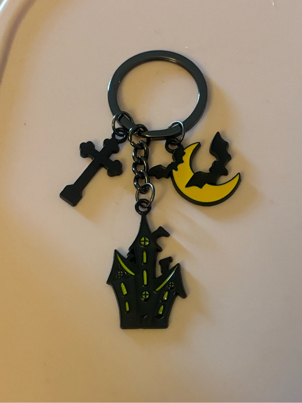 Halloween Black & Yellow Haunted House Keychain - Cute Spooky Accessory